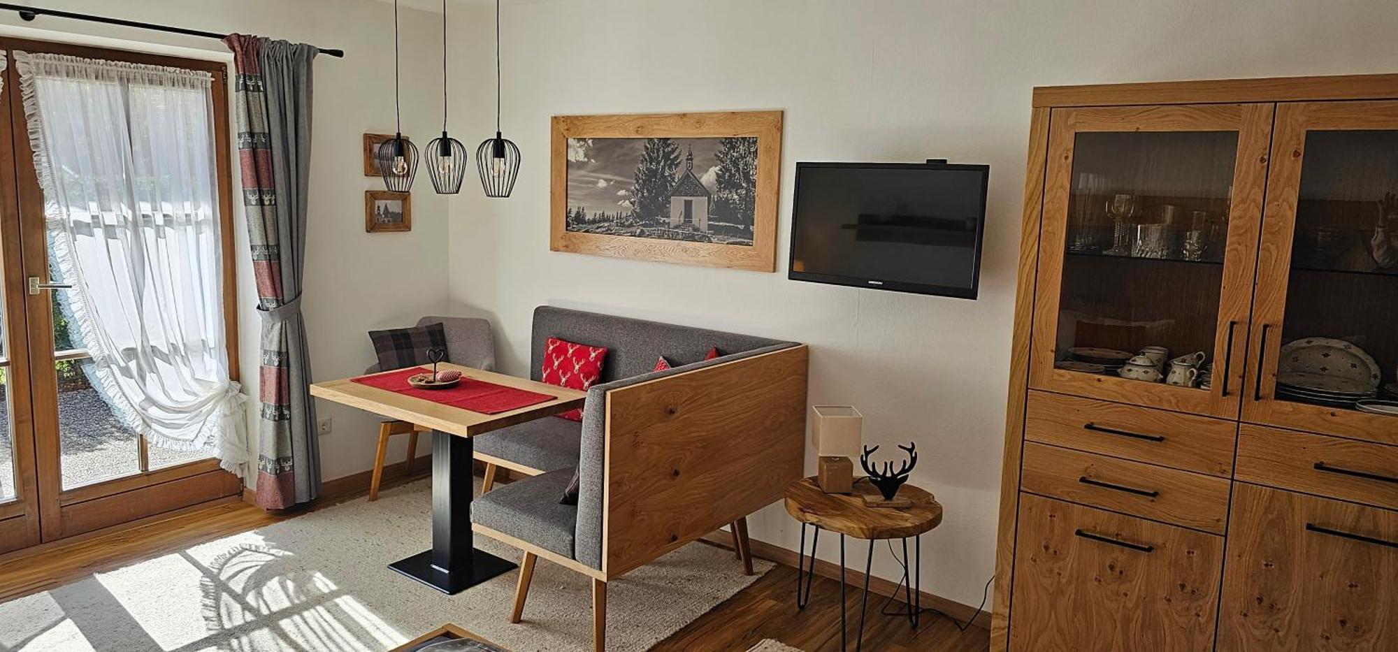 Haus Kirchplatz Apartment Reit im Winkl Ngoại thất bức ảnh