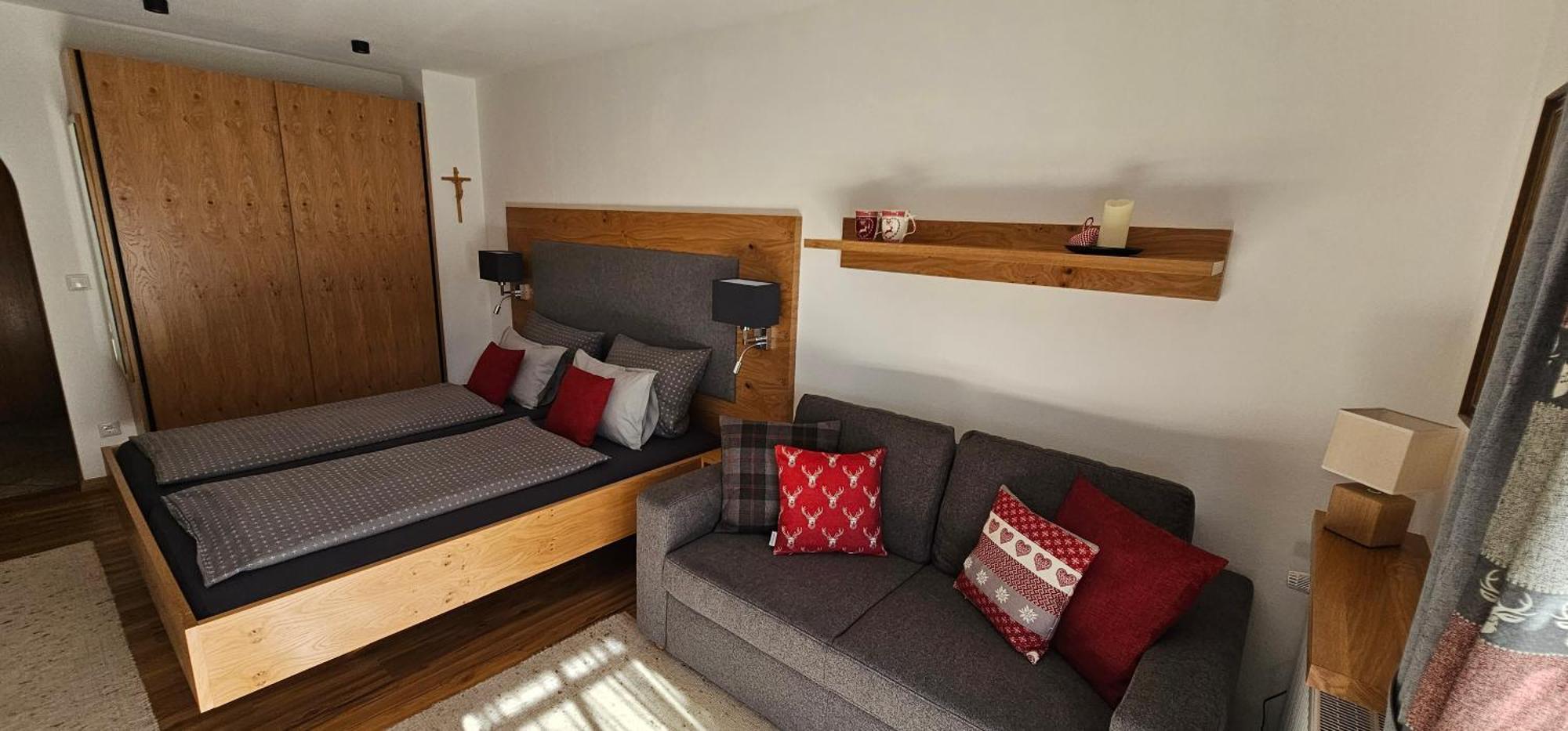 Haus Kirchplatz Apartment Reit im Winkl Ngoại thất bức ảnh